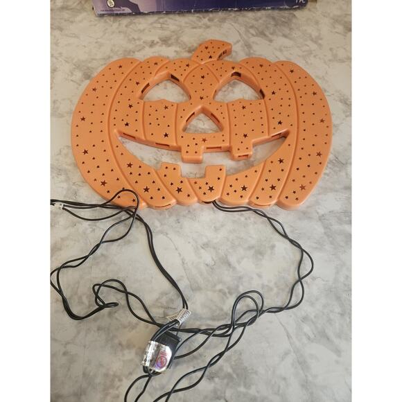 Vintage Haunted Hallow Halloween Jack-O-Lantern Lighted Pumpkin Window Display - Picture 5 of 10